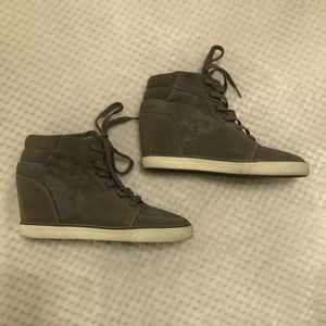 American Eagle Outfitters Wedge Sneakers